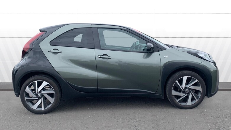 Toyota Aygo X 1.0 VVT-i Edge 5dr Petrol Hatchback